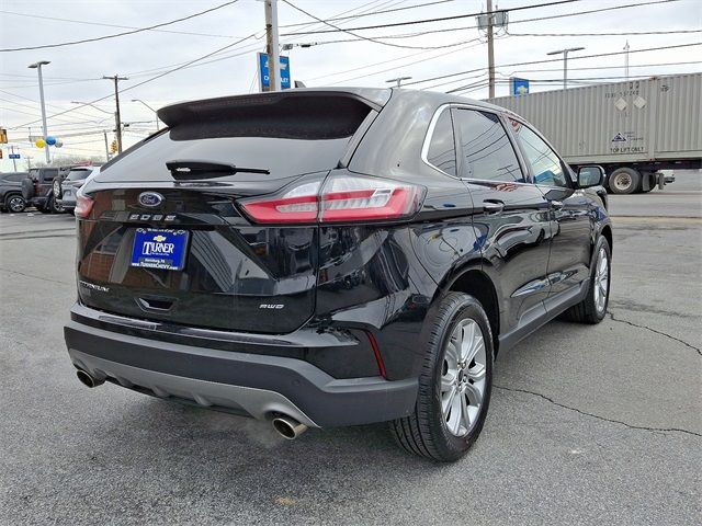 2024 Ford Edge Titanium