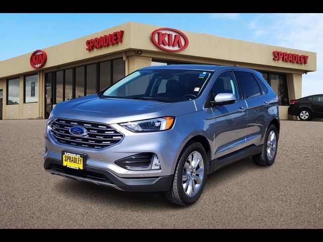 2024 Ford Edge Titanium