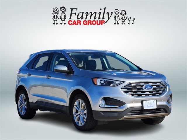 2024 Ford Edge Titanium