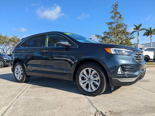 2024 Ford Edge Titanium