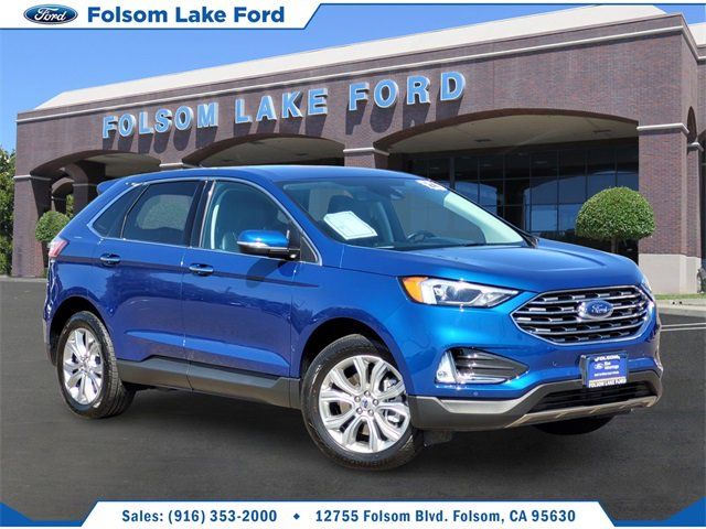 2024 Ford Edge Titanium