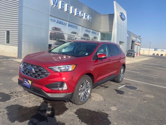 2024 Ford Edge Titanium