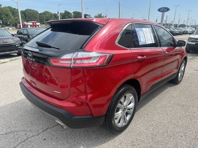 2024 Ford Edge Titanium