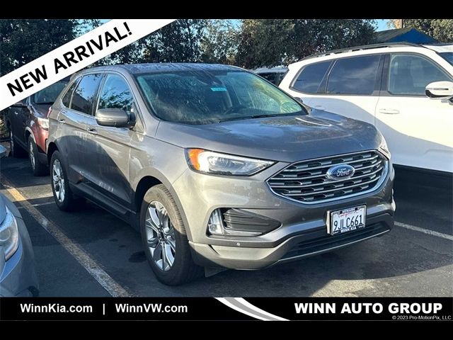 2024 Ford Edge Titanium