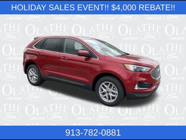 2024 Ford Edge Titanium