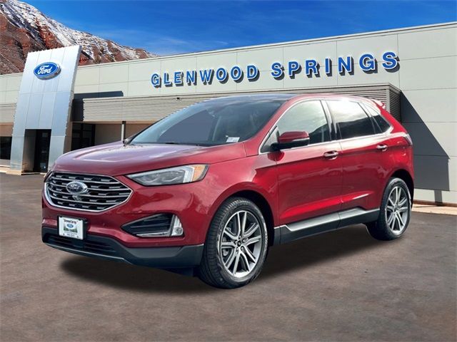 2024 Ford Edge Titanium