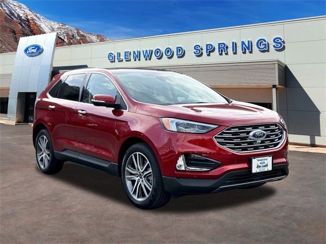 2024 Ford Edge Titanium