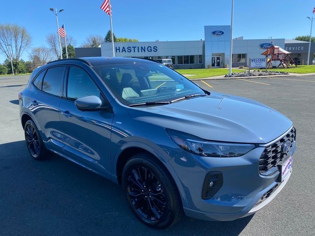 2024 Ford Escape ST-Line Elite