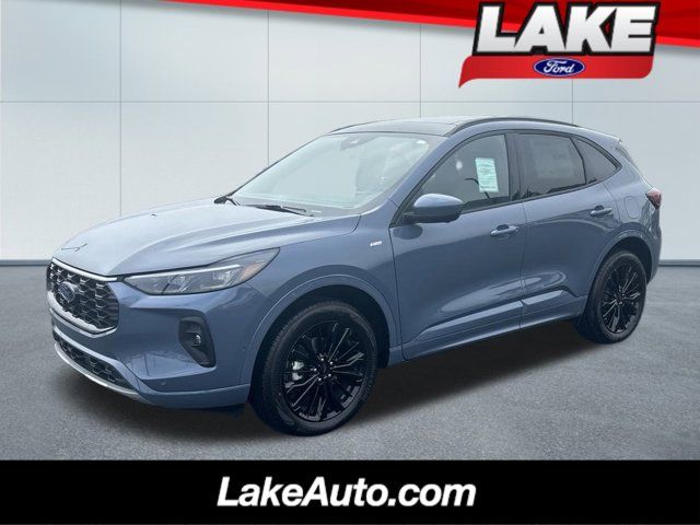 2024 Ford Escape ST-Line Elite