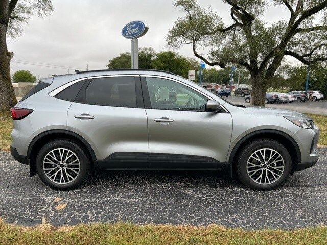 2024 Ford Escape PHEV