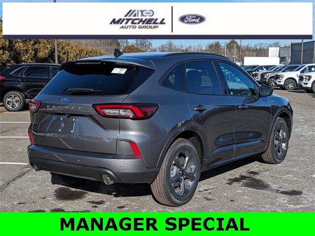 2024 Ford Escape ST-Line