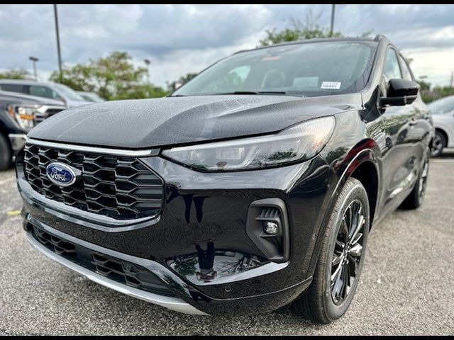 2024 Ford Escape ST-Line Elite