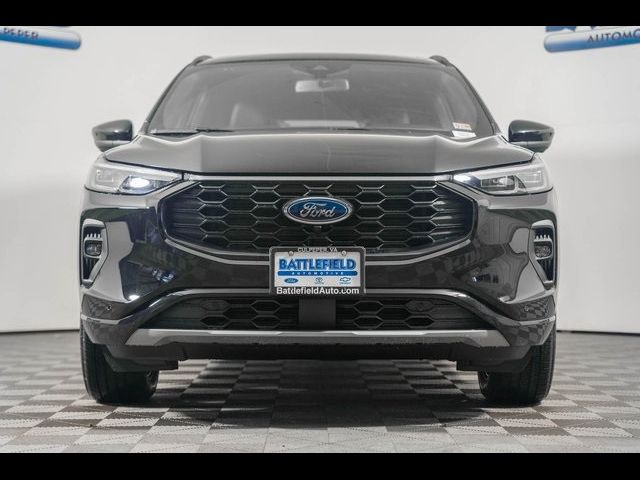 2024 Ford Escape ST-Line Elite