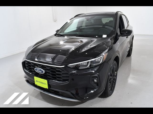 2024 Ford Escape ST-Line Elite