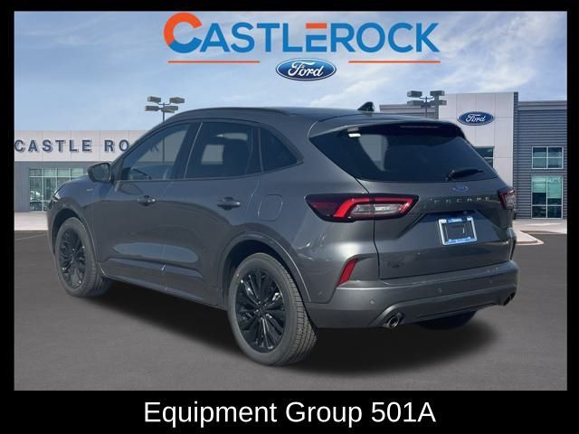 2024 Ford Escape ST-Line Elite