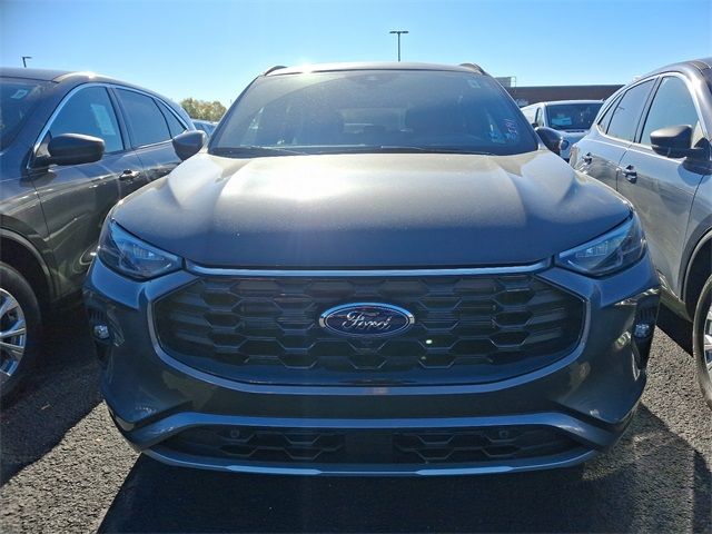 2024 Ford Escape ST-Line Elite