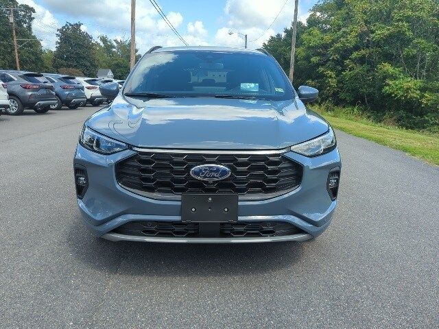 2024 Ford Escape ST-Line Elite