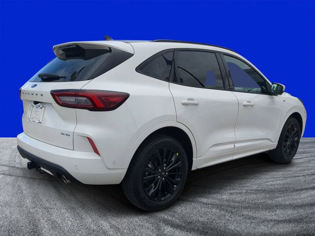 2024 Ford Escape ST-Line Elite