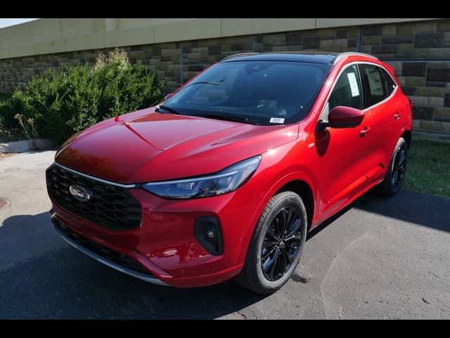 2024 Ford Escape ST-Line Elite