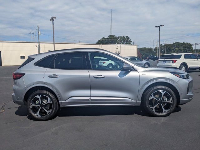 2024 Ford Escape ST-Line Elite