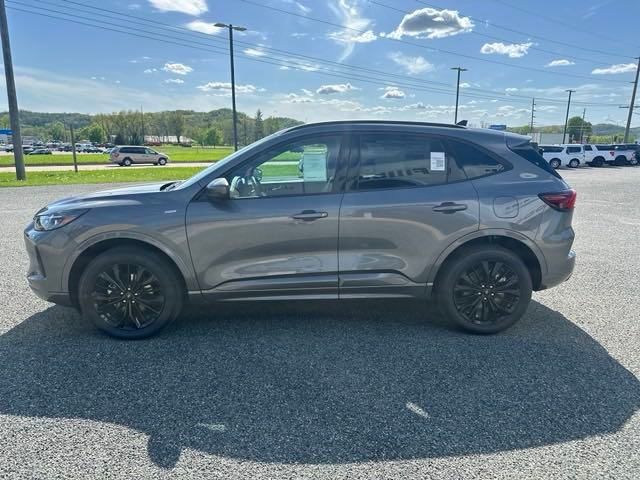 2024 Ford Escape ST-Line Elite