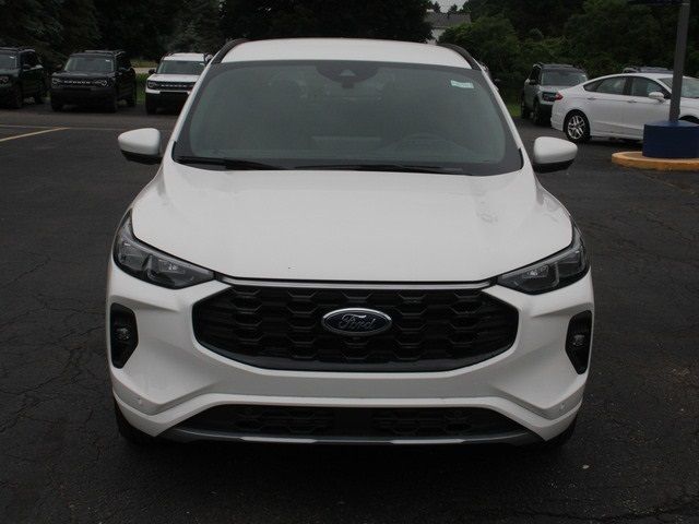 2024 Ford Escape ST-Line Elite