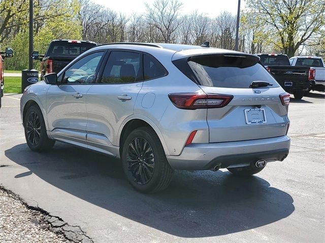 2024 Ford Escape ST-Line Elite