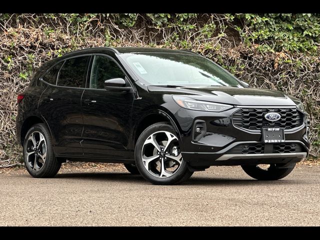 2024 Ford Escape ST-Line Elite