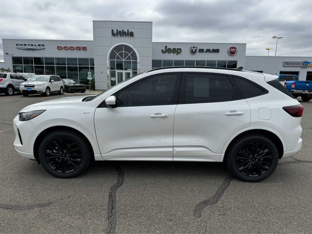 2024 Ford Escape ST-Line Elite