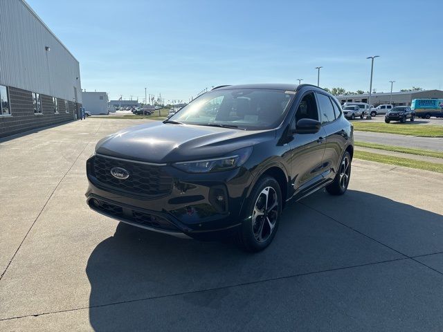 2024 Ford Escape ST-Line Elite