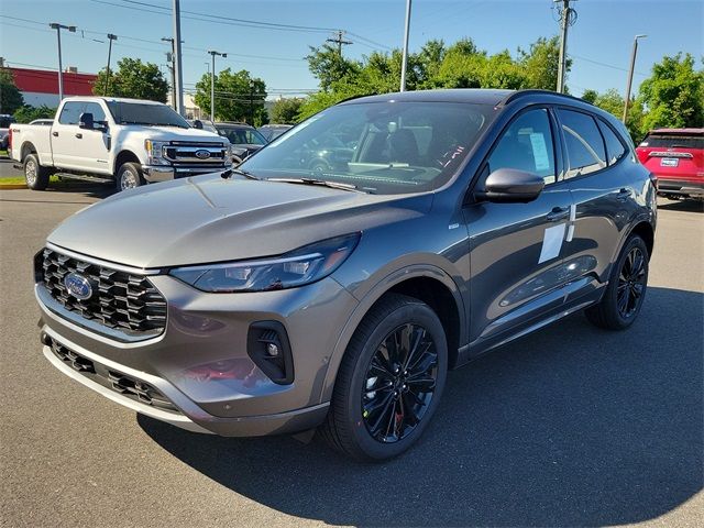 2024 Ford Escape ST-Line Elite