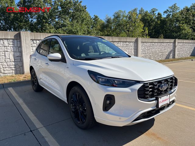 2024 Ford Escape ST-Line Elite