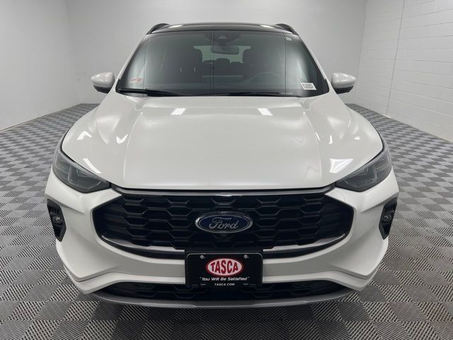 2024 Ford Escape ST-Line Elite