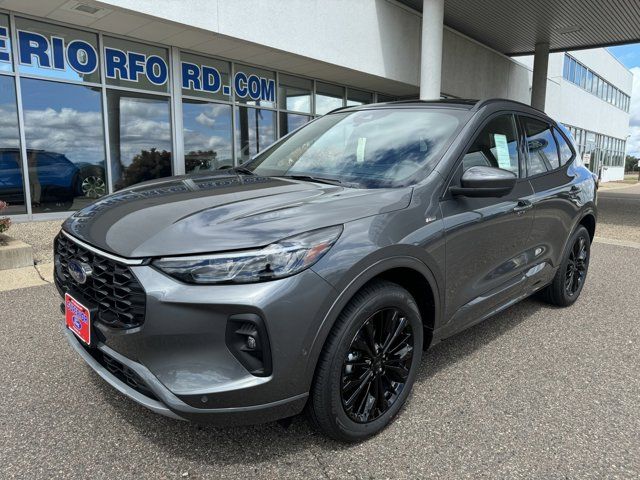 2024 Ford Escape ST-Line Elite