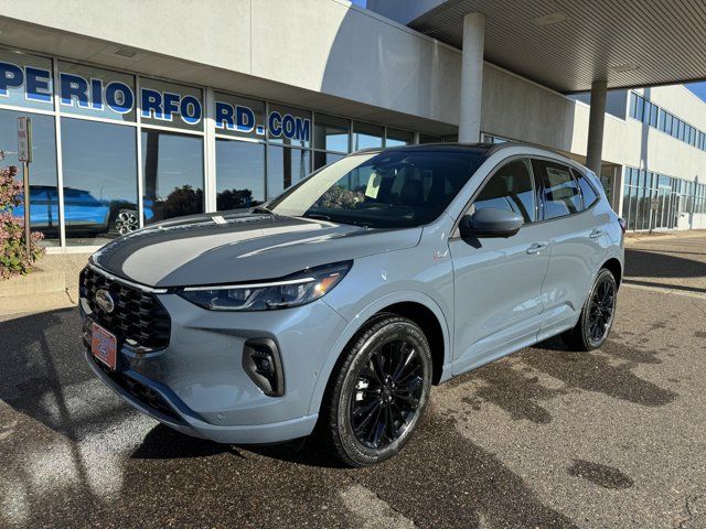 2024 Ford Escape ST-Line Elite