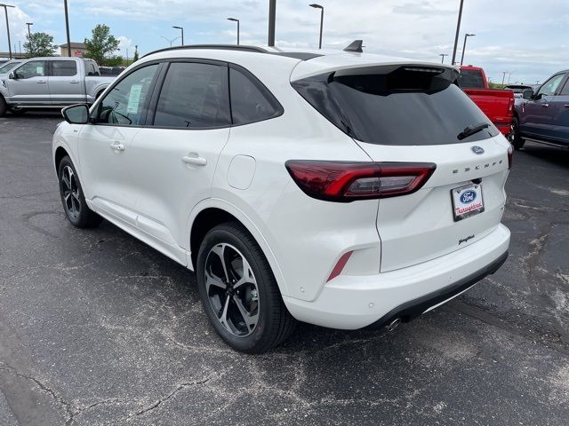 2024 Ford Escape ST-Line Elite