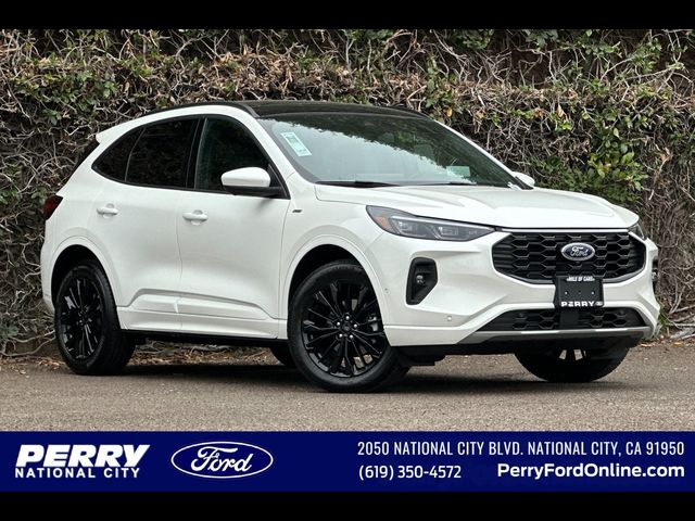 2024 Ford Escape ST-Line Elite