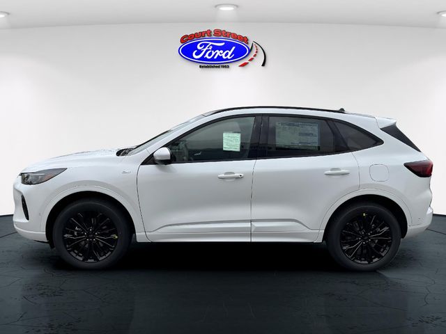 2024 Ford Escape ST-Line Elite