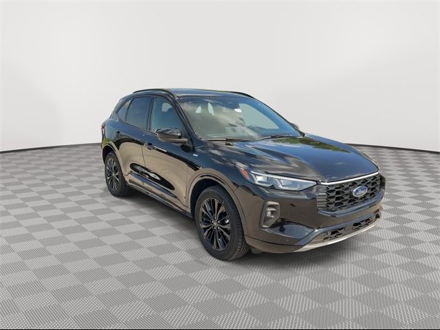 2024 Ford Escape ST-Line Elite