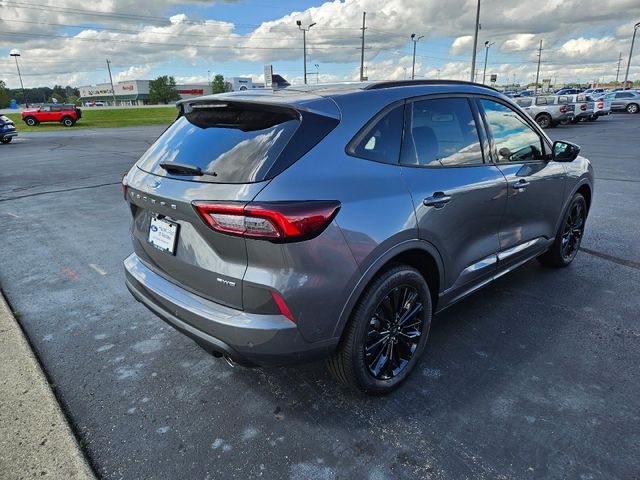 2024 Ford Escape ST-Line Elite