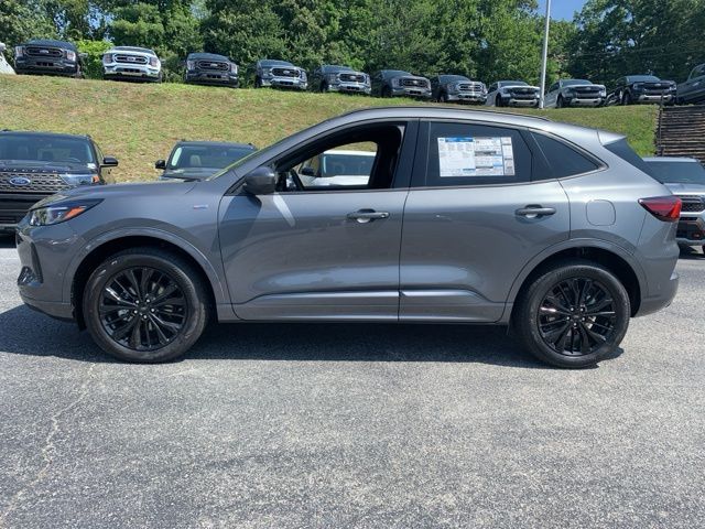 2024 Ford Escape ST-Line Elite