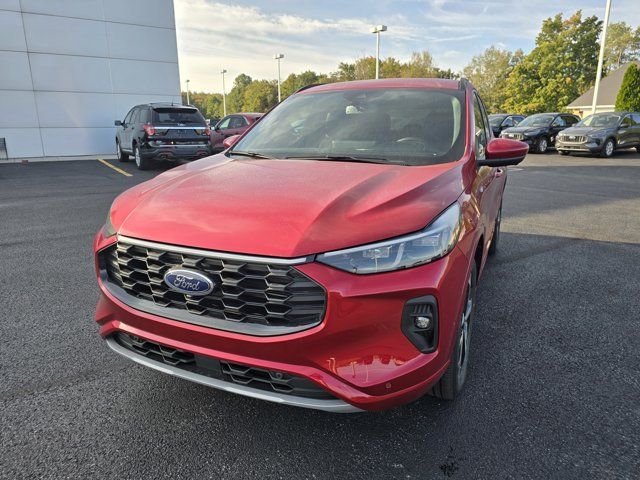 2024 Ford Escape ST-Line Elite