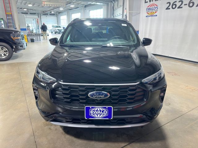 2024 Ford Escape ST-Line Elite