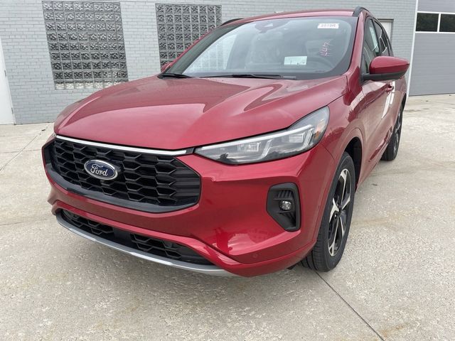 2024 Ford Escape ST-Line Elite