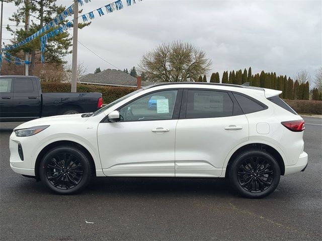 2024 Ford Escape ST-Line Elite