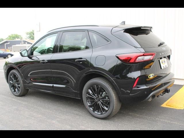 2024 Ford Escape ST-Line Elite