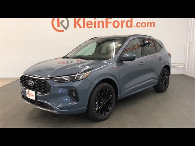 2024 Ford Escape ST-Line Elite