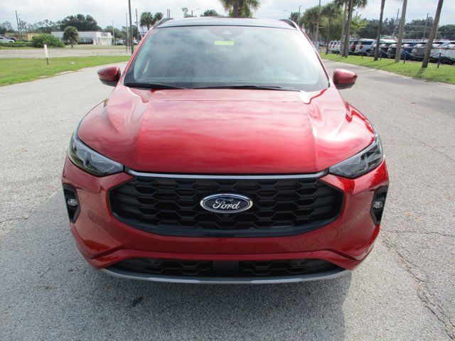 2024 Ford Escape ST-Line Elite