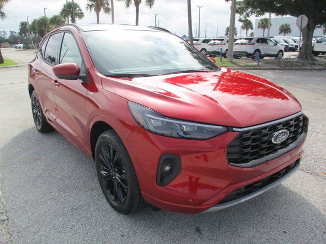 2024 Ford Escape ST-Line Elite
