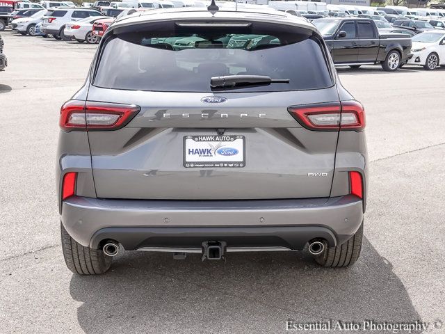 2024 Ford Escape ST-Line Elite